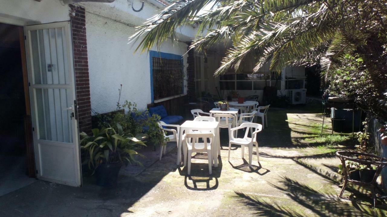 Hostal El Venero Sotillo de la Adrada Luaran gambar